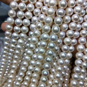 cultured round freshwater pearls