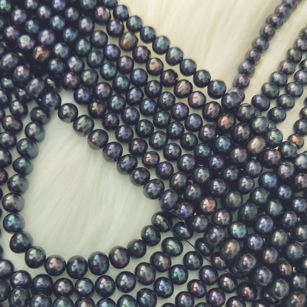 dyed black peacock freshwater potato round shaped loose pearl strands 16 inch - Image 3