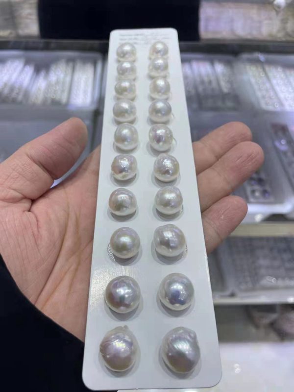 freshwater cultured pearls