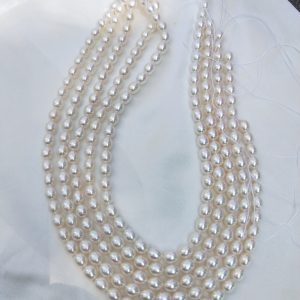 high luster 6mm white pearls