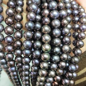 black round pearl necklace