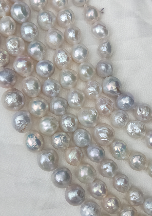 white ripple pearls
