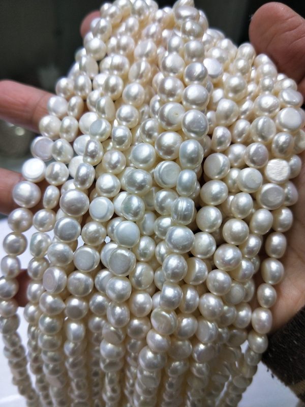 China Freshwater pearl White button shaped Pearls loose round button pearl strand on sale - Image 3