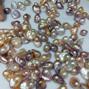 loose baroque pearls multicolor