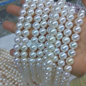 white round 9mm pearls