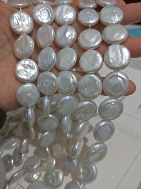 natural white large size 17mm nucleated freshwater coin shaped pearl beaded strands 39cm - Image 3