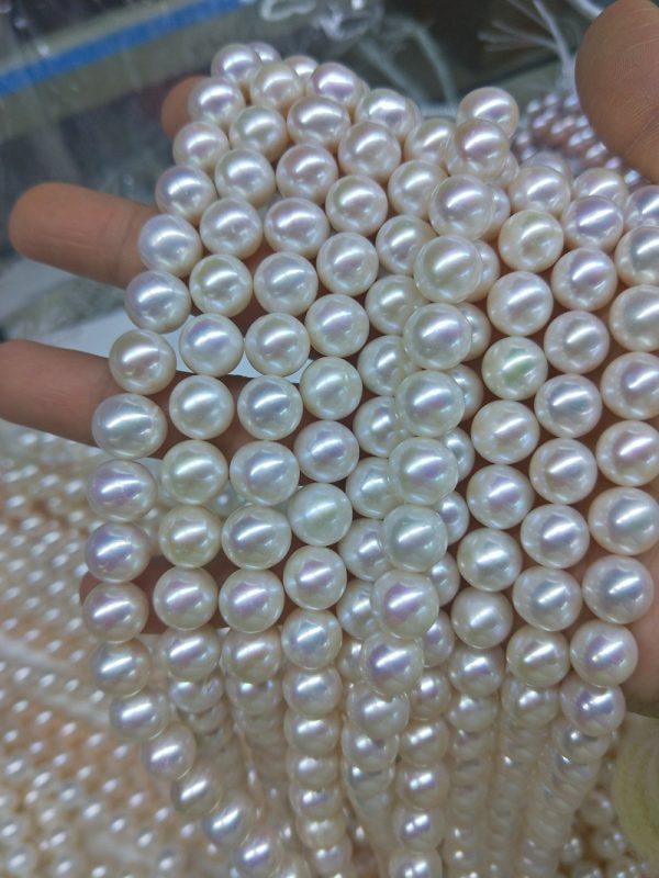 freshwater cultured half round 9mm white pearl neckace strands - Image 4