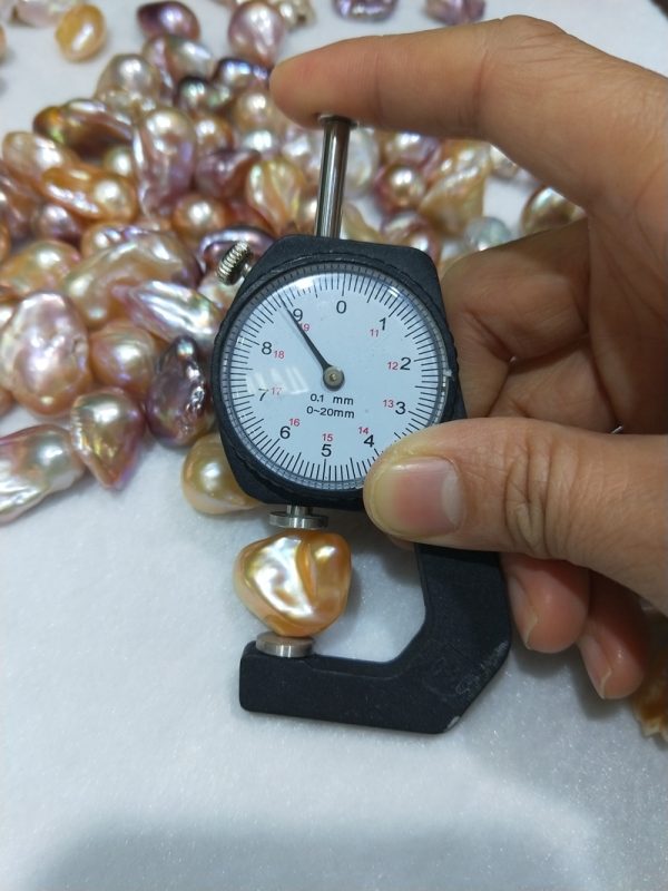 High Luster Natural pink/purple Freshwater large Baroque Flameball Fireball Loose Pearls for wholesale - Image 4