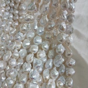 short tail baroque pearls