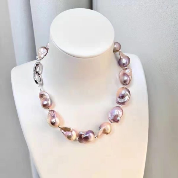 Exquisite pink Baroque Pearl Choker Necklaces at Wholesale Prices - Bespoke Pearl Jewelry Collection - Image 3
