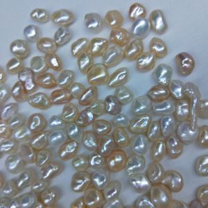 freshwater keshi pearls