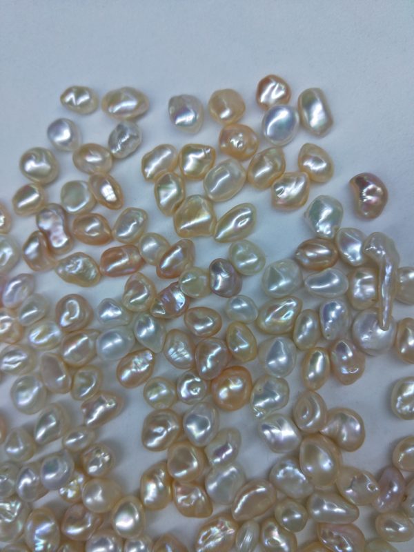 freshwater keshi pearls