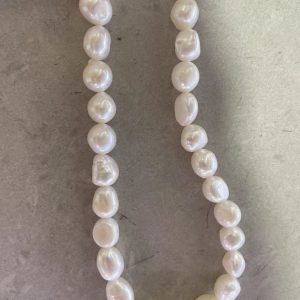 freshwater pearl necklace nugget