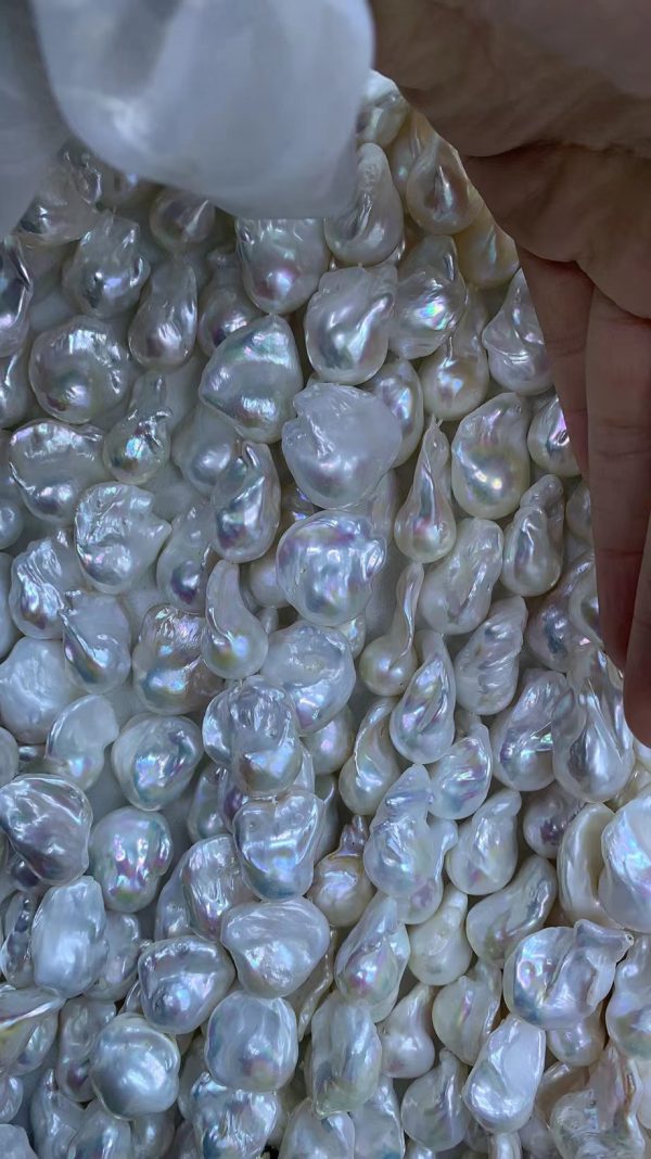 good quality cultured loose white baroque pearls large size 16 inch - Image 2