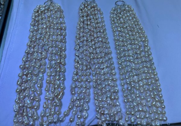 high quallity white baroque fireball shaped pearl 16 inch