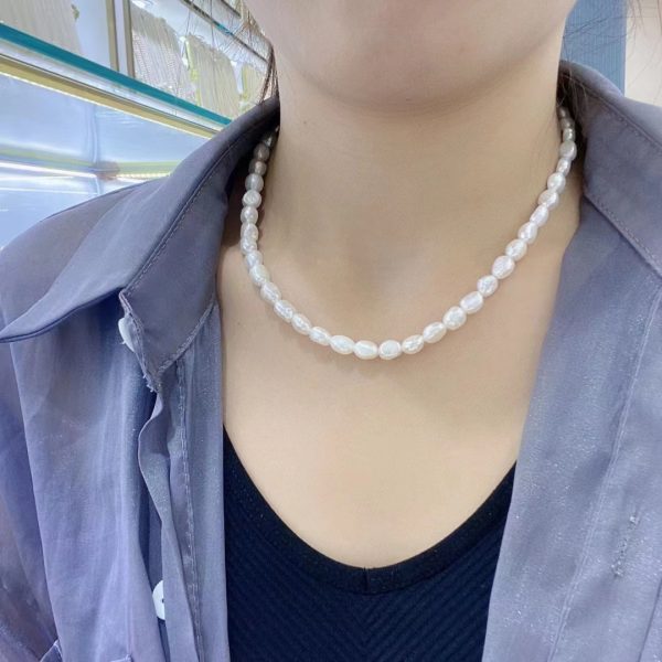 PEARL Baroque Pearl Collar 10-11mm 18 inch with sterling silver clasp - Image 4
