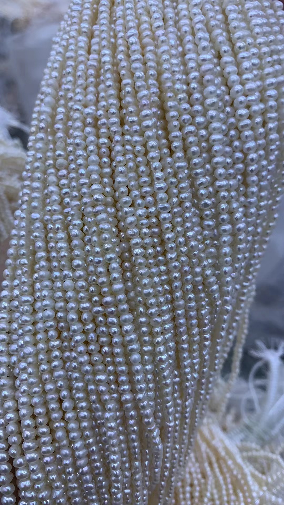 white cultured freshwater pearl strands