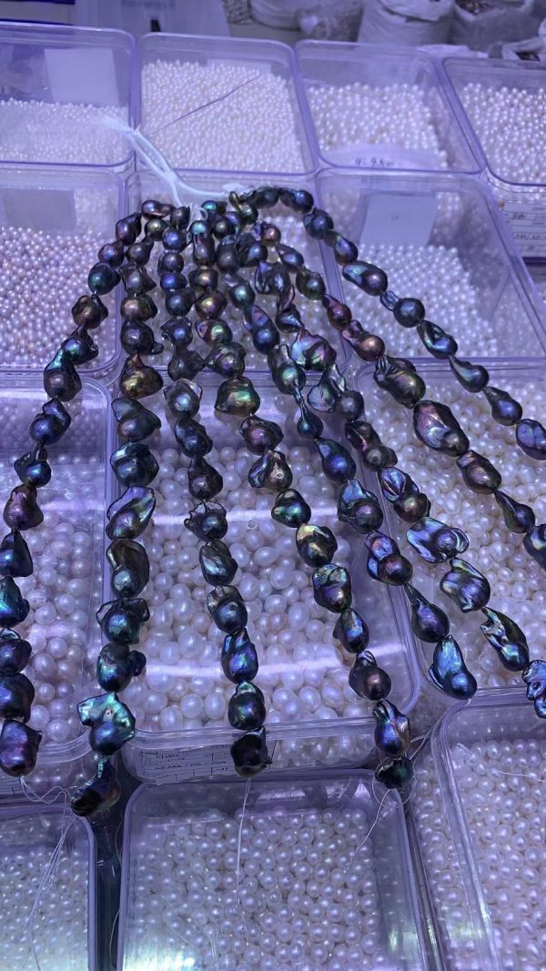 Wholesale Black Freshwater Pearl Statement Necklaces baroque pearl Women's Jewelry Necklaces Collection - Image 3