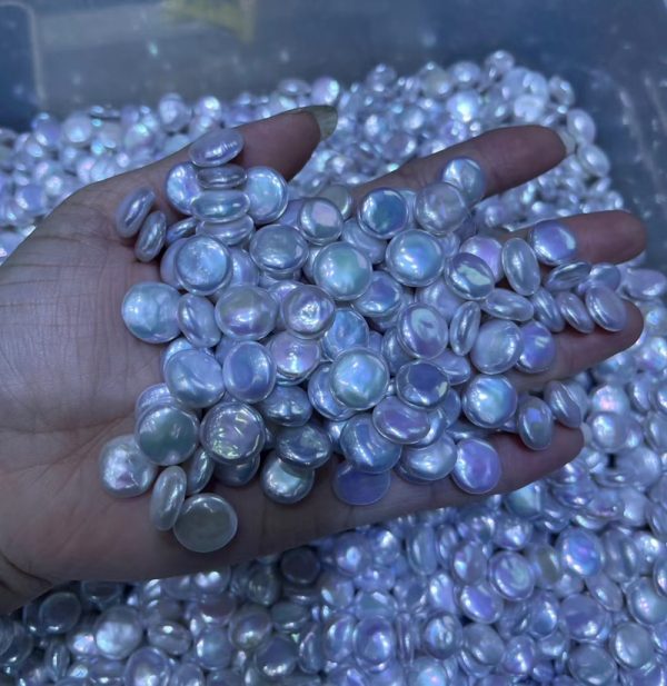 white coin pearls