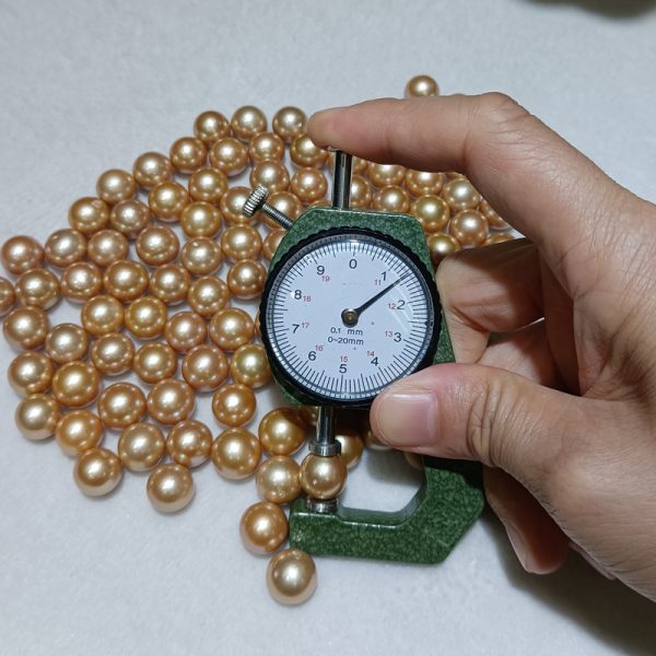 golden edison pearls