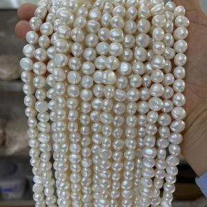 cream white wholesale cultured pearls