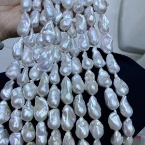 baroque irregular pearl
