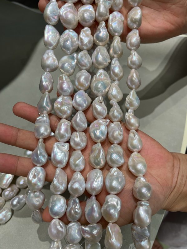 natural red pearl