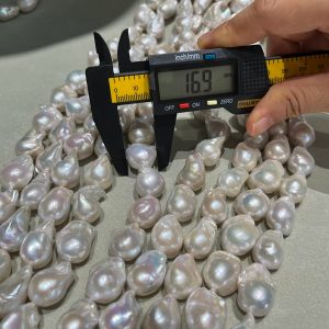 natural large pearls