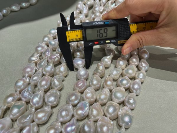 natural large pearls