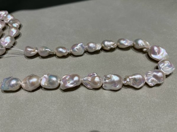natural white baroque style pearls at Wholesale Prices - Authentic Real Freshwater Pearls! - Image 3