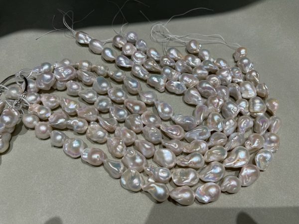 natural white baroque style pearls at Wholesale Prices - Authentic Real Freshwater Pearls! - Image 2