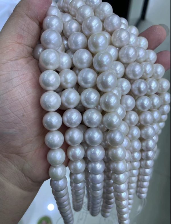 loose round natural pearl strand