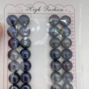 button pearl studs
