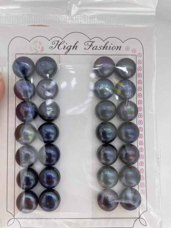button pearl studs