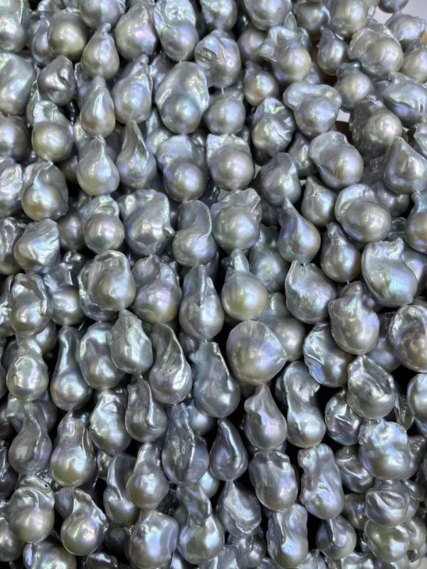 grey Baroque Pearl Choker Necklaces at Wholesale Prices - Image 4