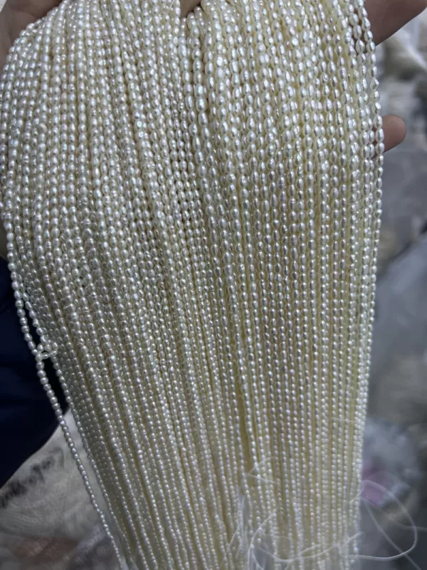 2-3mm rice shaped pearl strands wholesale