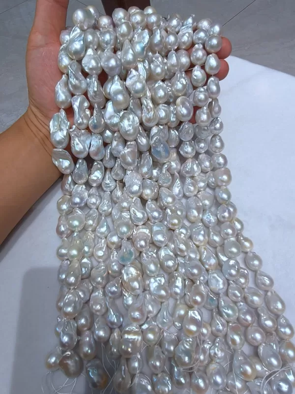 baroque pearl necklace strands