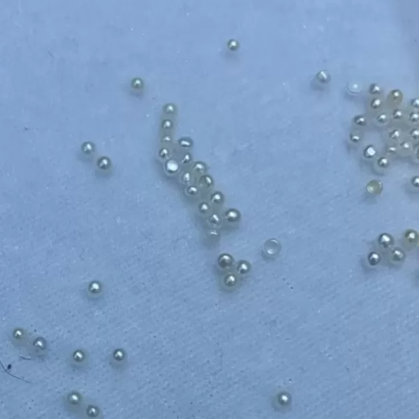 small and tiny freshwater button pearl beads - Image 3