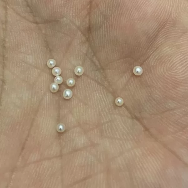 small and tiny freshwater button pearl beads - Image 6